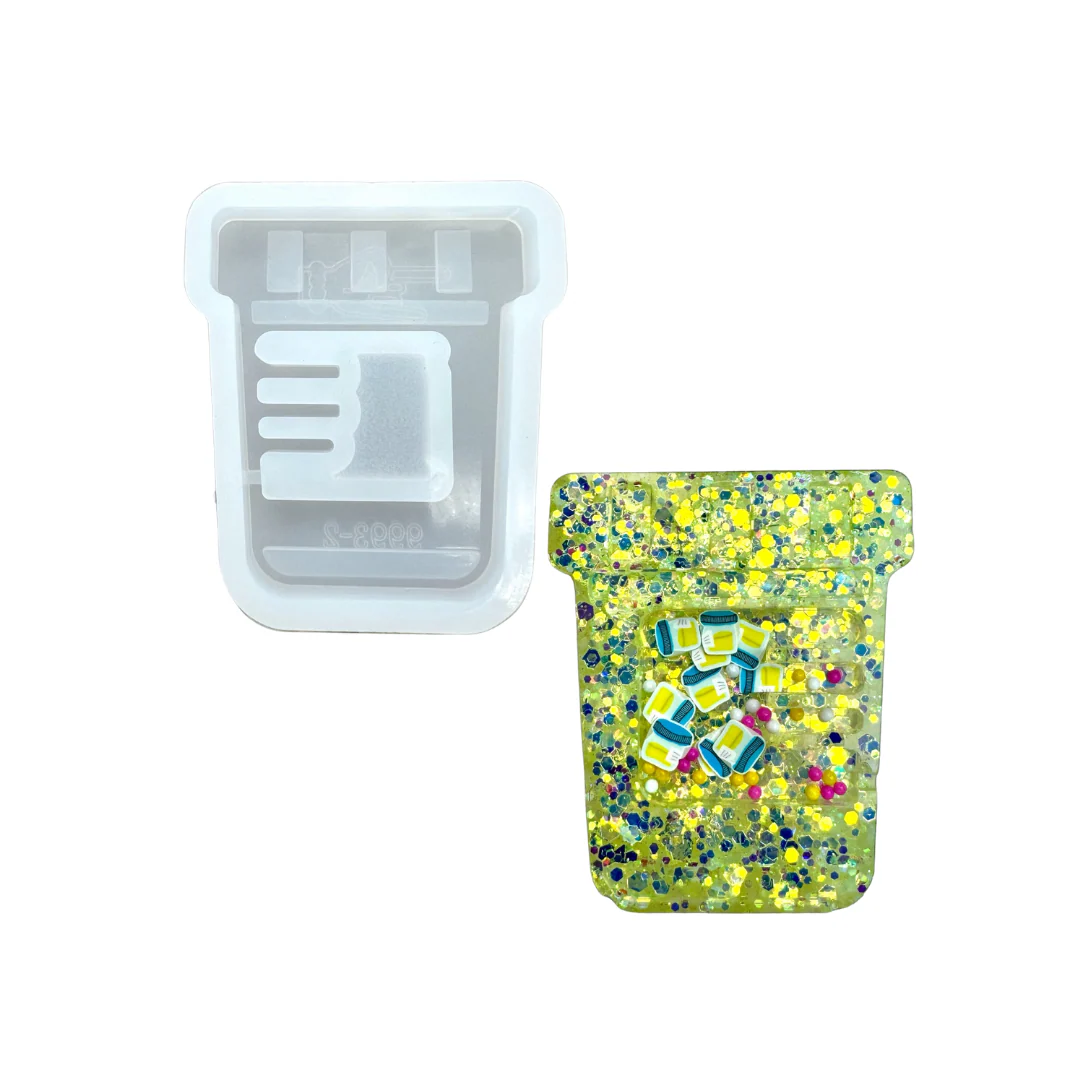 Medical Shaker Badge Reel Mold Crafting Kit - Image 11