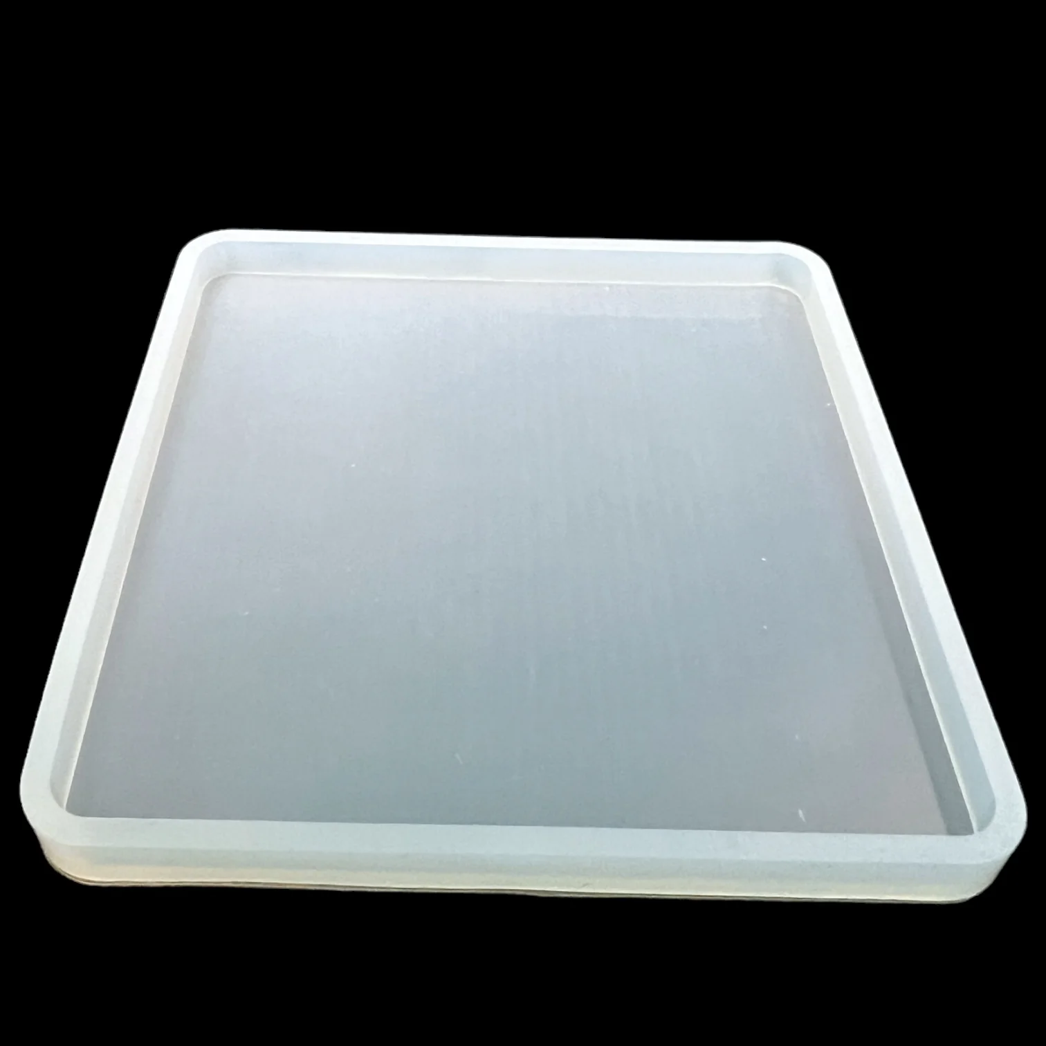 Stay Put Tray Mold for Backless Bezel UV Resin Jewelry - Image 3